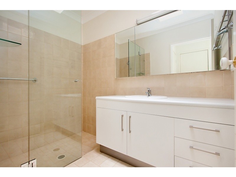5/11 Araucaria Way, Elanora QLD 4221