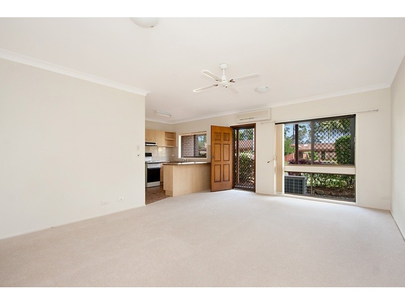 5/11 Araucaria Way, Elanora QLD 4221