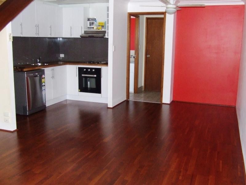 2/3 Rolan Court, Palm Beach QLD 4221