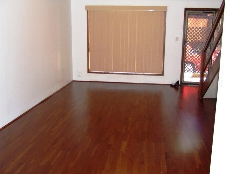 2/3 Rolan Court, Palm Beach QLD 4221