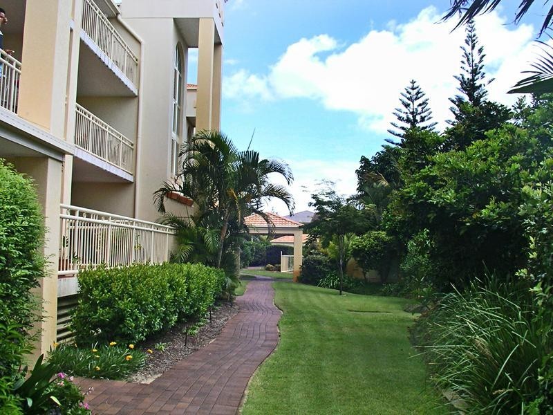 18/1198 Gold Coast Highway, Palm Beach QLD 4221