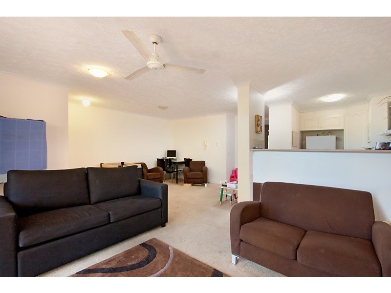 18/1198 Gold Coast Highway, Palm Beach QLD 4221