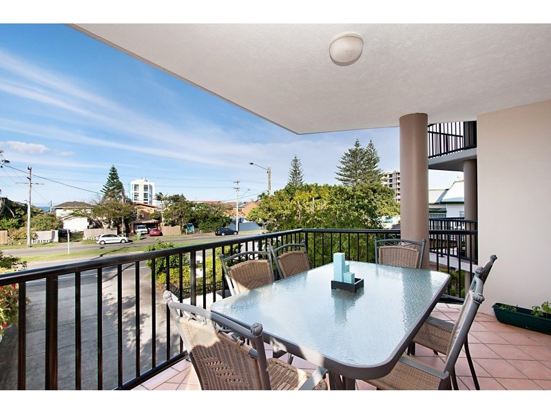 8/1266 Gold Coast Highway, Palm Beach QLD 4221