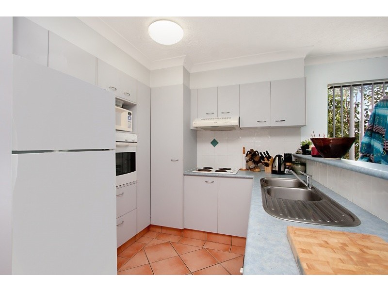 8/1266 Gold Coast Highway, Palm Beach QLD 4221