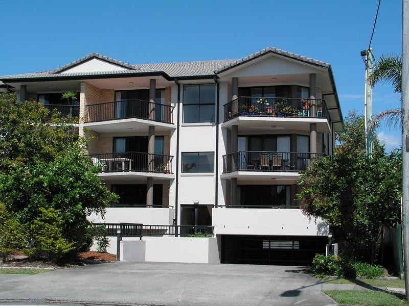 8/1266 Gold Coast Highway, Palm Beach QLD 4221