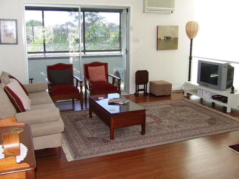 4 Denawen Street, Palm Beach QLD 4221