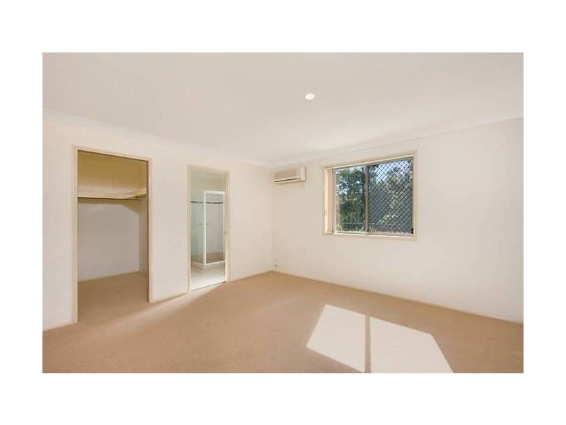 21 Laurina Court, Elanora QLD 4221