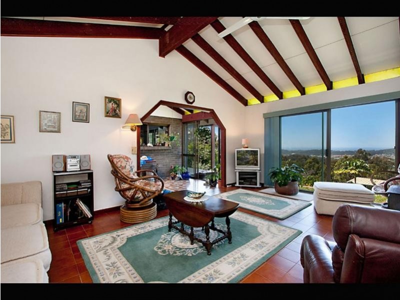 210 Simpsons Road, Currumbin Waters QLD 4223