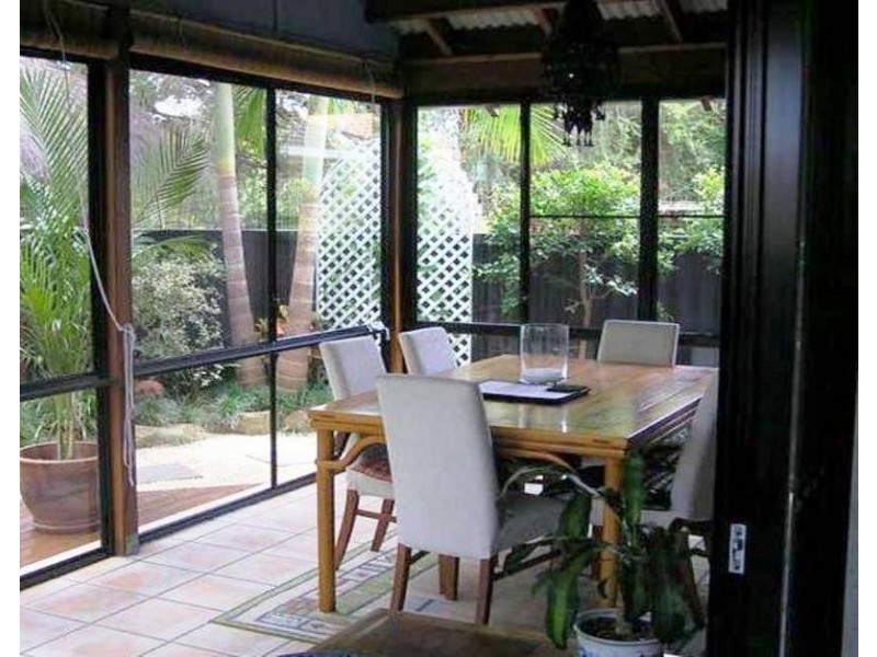 24 Cypress Terrace, Palm Beach QLD 4221