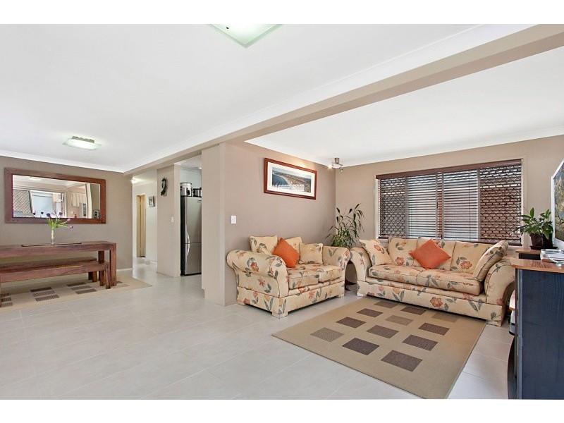 1/40 Cypress Terrace, Palm Beach QLD 4221