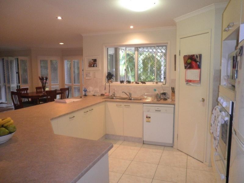 50 Belrose Boulevard, Varsity Lakes QLD 4227