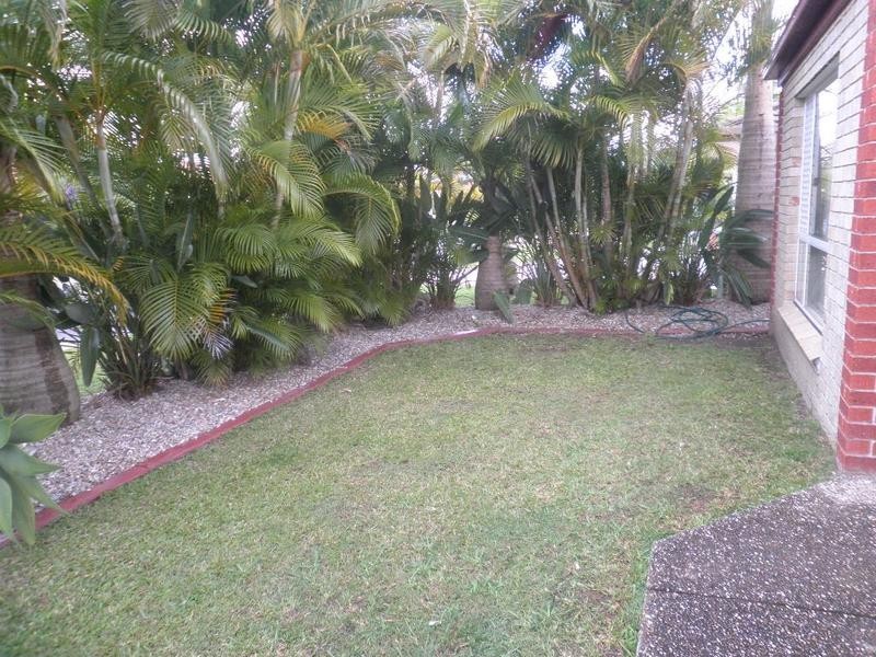 50 Belrose Boulevard, Varsity Lakes QLD 4227