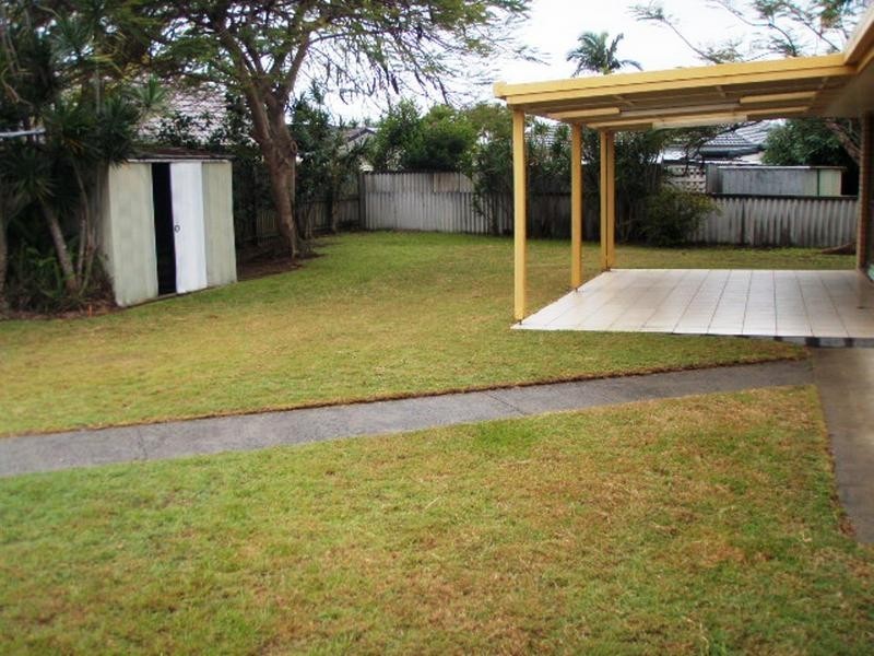 3 Seahawk Crescent, Burleigh Waters QLD 4220