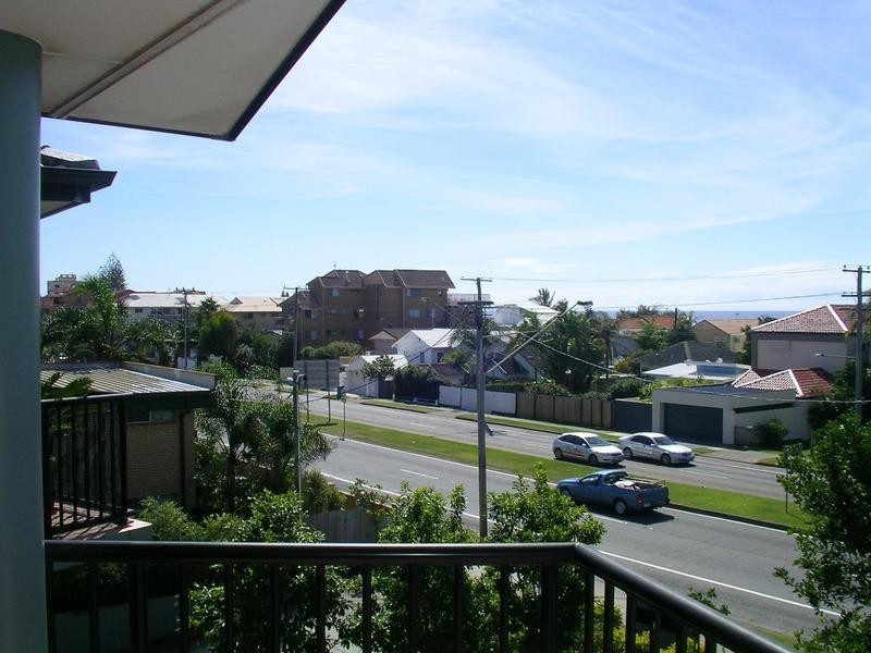 9/1266 Gold Coast Highway, Palm Beach QLD 4221