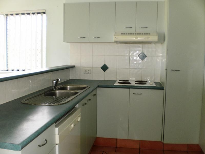 9/1266 Gold Coast Highway, Palm Beach QLD 4221