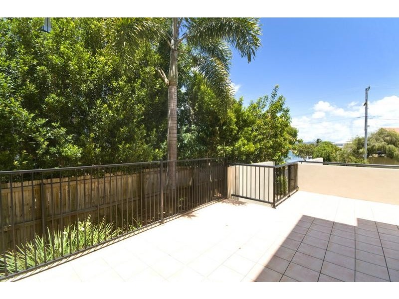 8/79-83 Townson Avenue, Palm Beach QLD 4221