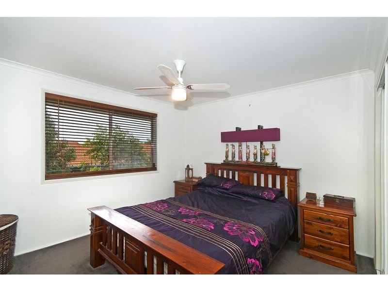33 Zinnea Street, Elanora QLD 4221