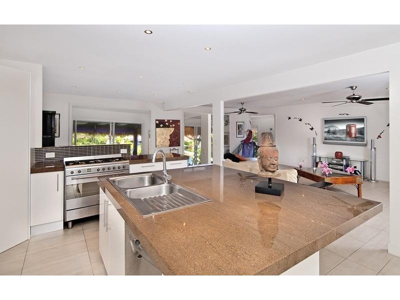 133 Witt Avenue, Carrara QLD 4211