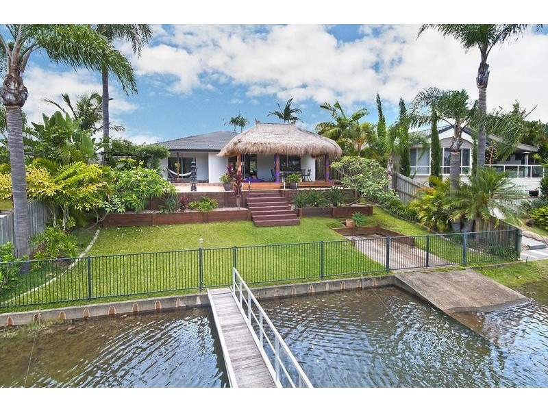 133 Witt Avenue, Carrara QLD 4211