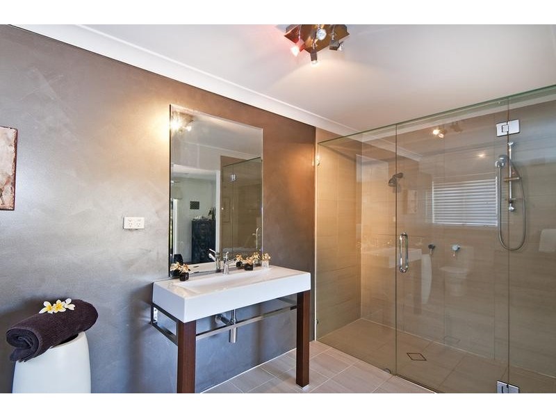 133 Witt Avenue, Carrara QLD 4211