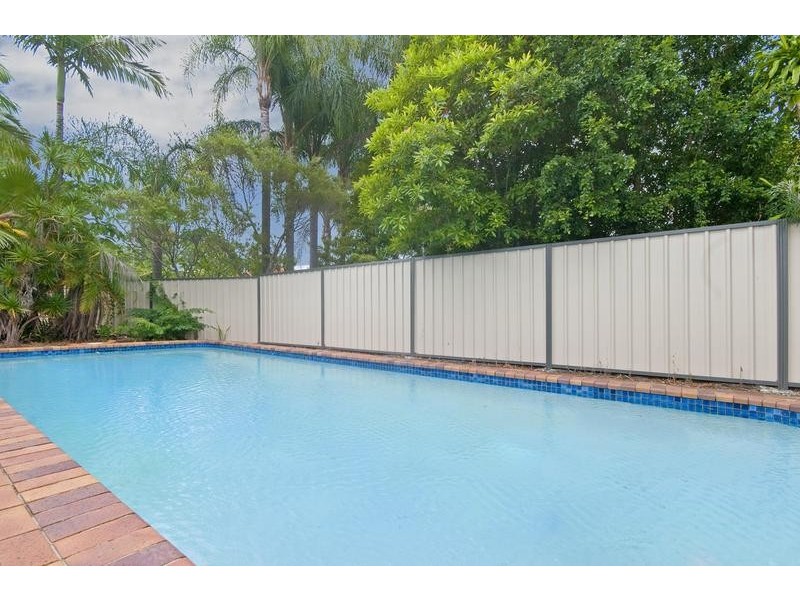 5 Ellioh Court, Elanora QLD 4221