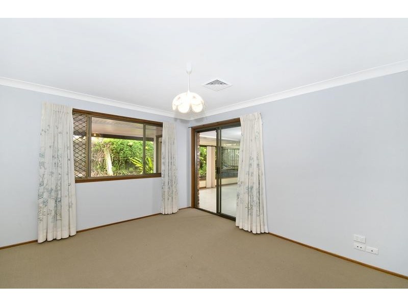 5 Ellioh Court, Elanora QLD 4221