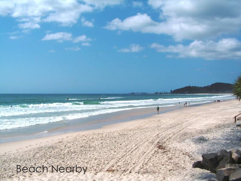 2/32 Guineas Creek Road, Currumbin Waters QLD 4223