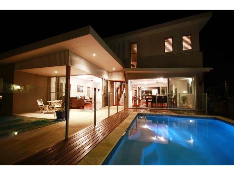 34 Wairoo Street, Burleigh Heads QLD 4220