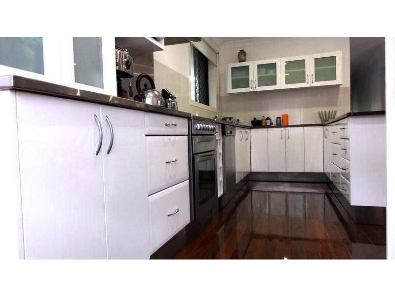 26 Boundary Street, Currumbin Waters QLD 4223