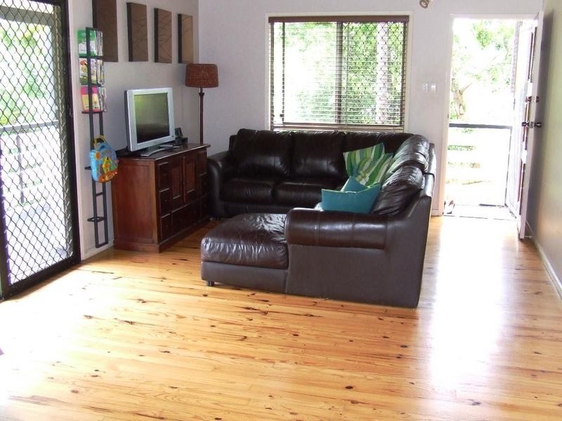 8 Glentrees Grove, Currumbin Waters QLD 4223