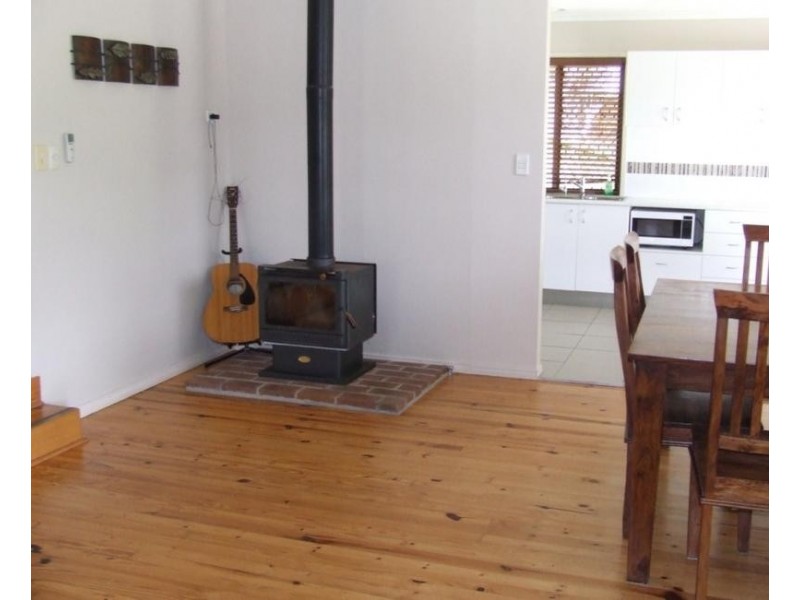 8 Glentrees Grove, Currumbin Waters QLD 4223