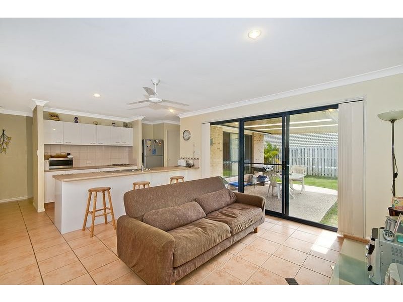 41 Tipuana Drive, Elanora QLD 4221