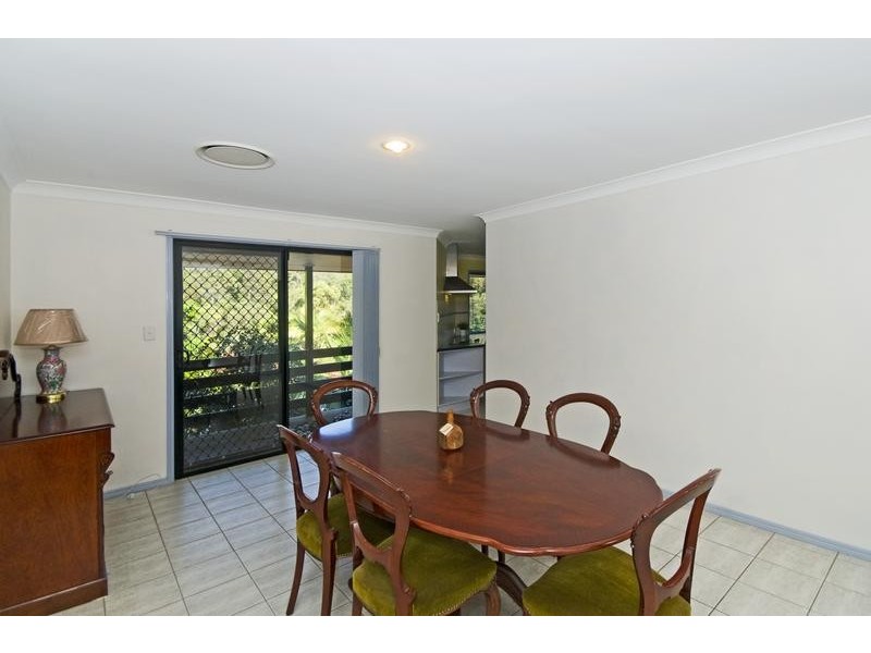 64 Forest Drive, Elanora QLD 4221
