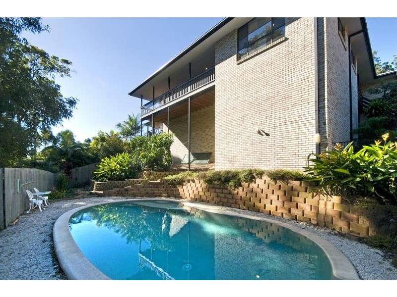 64 Forest Drive, Elanora QLD 4221