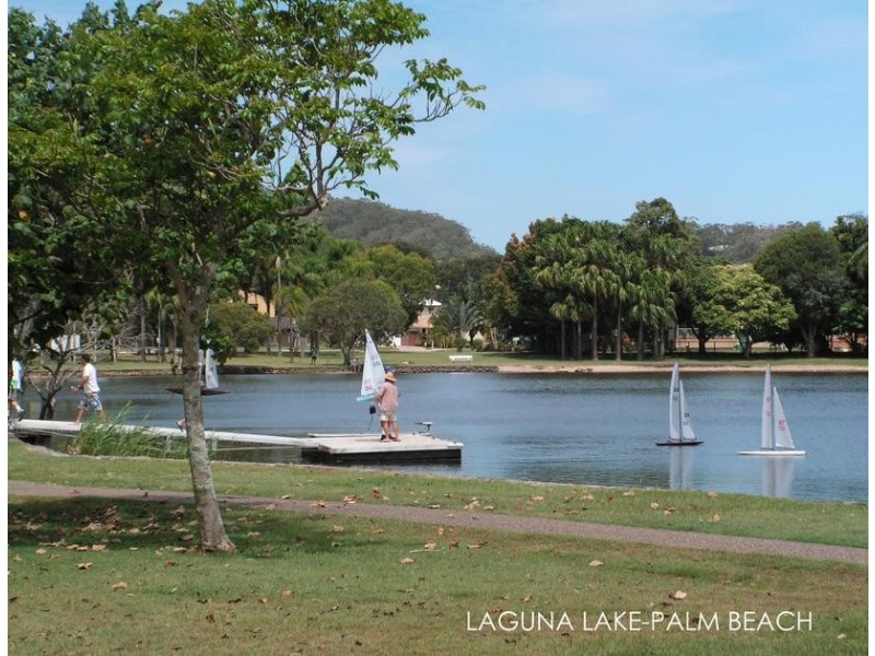 2/9 Molucca Avenue, Palm Beach QLD 4221