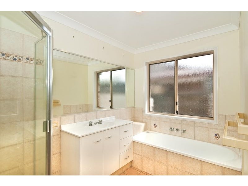 12 Chippendale Crescent, Currumbin Waters QLD 4223