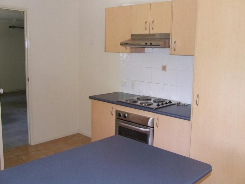 2 Cowell Drive, Burleigh Heads QLD 4220