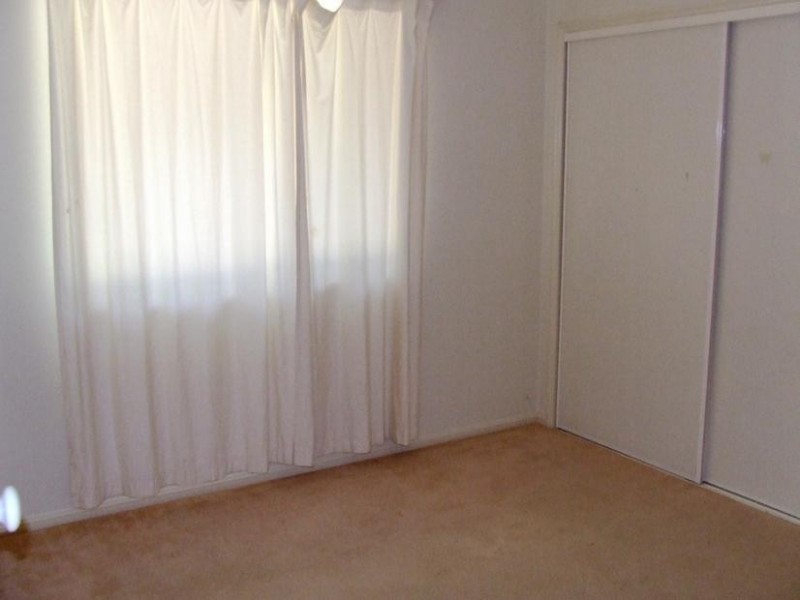 2 Cowell Drive, Burleigh Heads QLD 4220