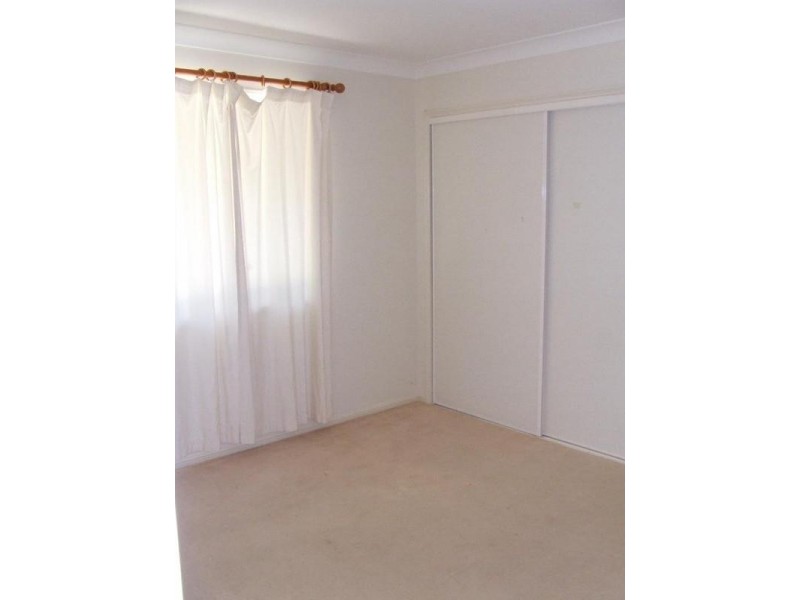 2 Cowell Drive, Burleigh Heads QLD 4220