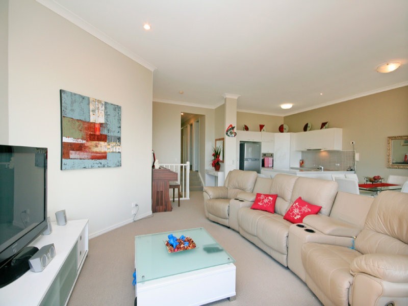 5/67 Doubleview Drive, Elanora QLD 4221