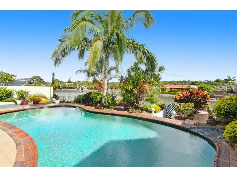 72 Melaleuca Drive, Palm Beach QLD 4221