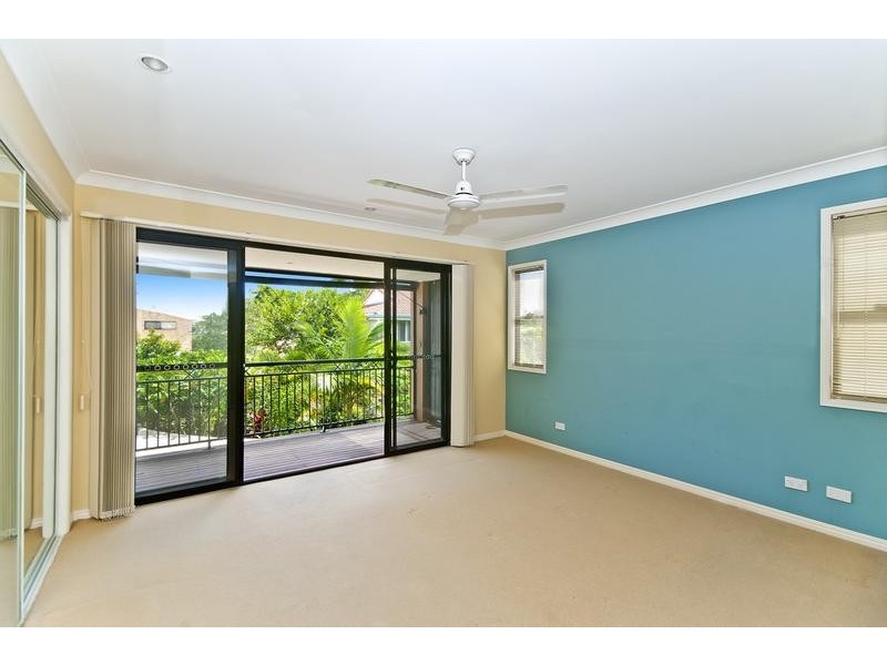 2/40 Leyte Avenue, Palm Beach QLD 4221