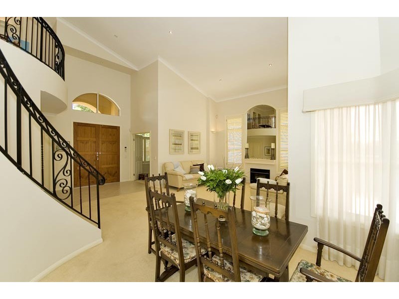 19 Julatten Drive, Robina QLD 4226