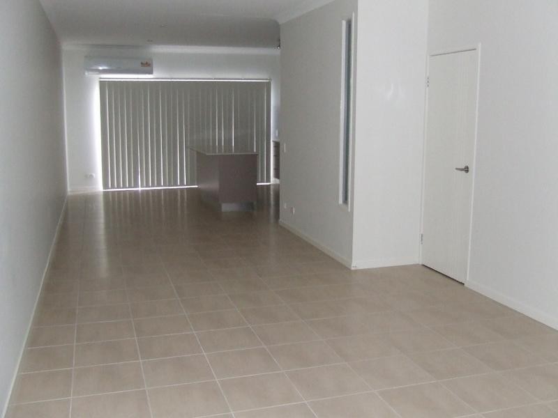 6 Jurien Crescent, Varsity Lakes QLD 4227