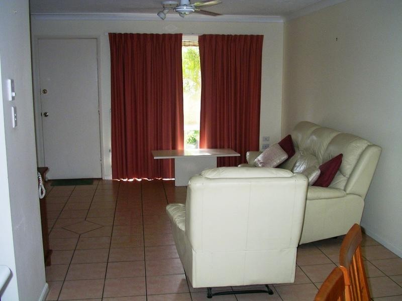 82/2 Coolgardie Street, Elanora QLD 4221