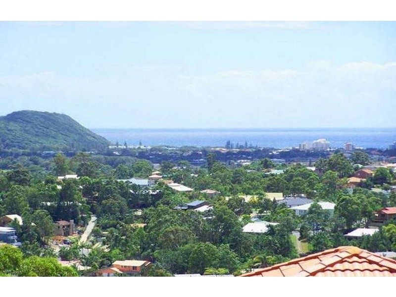 9/67 Doubleview Drive, Elanora QLD 4221