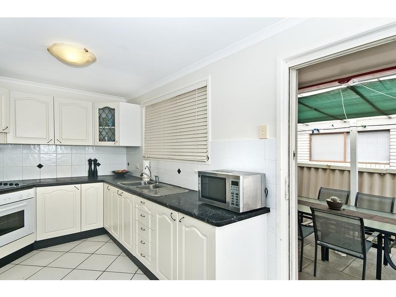 18 Mahogany Drive, Palm Beach QLD 4221