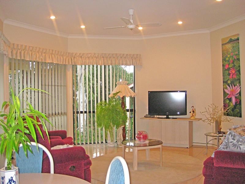 11/67 Doubleview Drive, Elanora QLD 4221