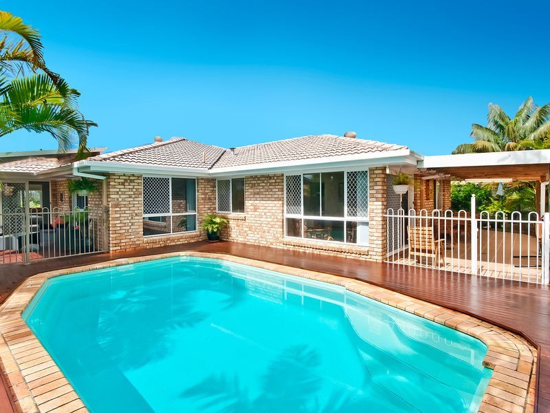 10 Rees Court, Elanora QLD 4221