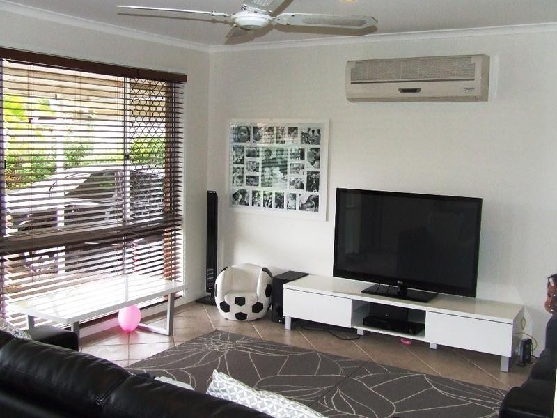 3 Colac Court, Elanora QLD 4221